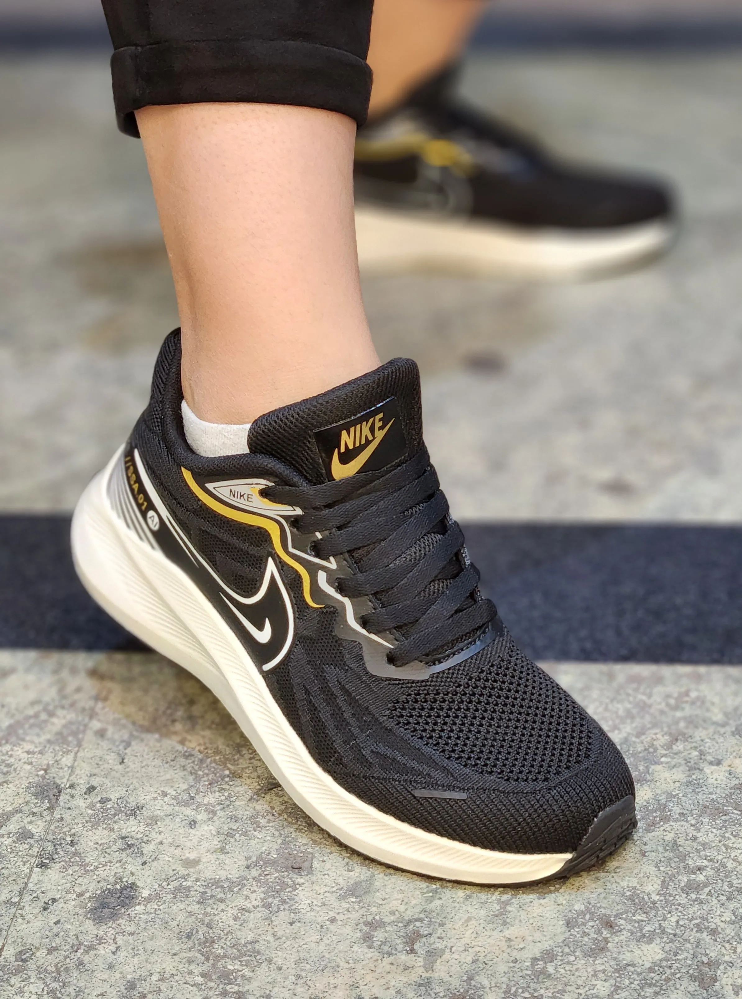 کتانی نایک زوم کد 7101