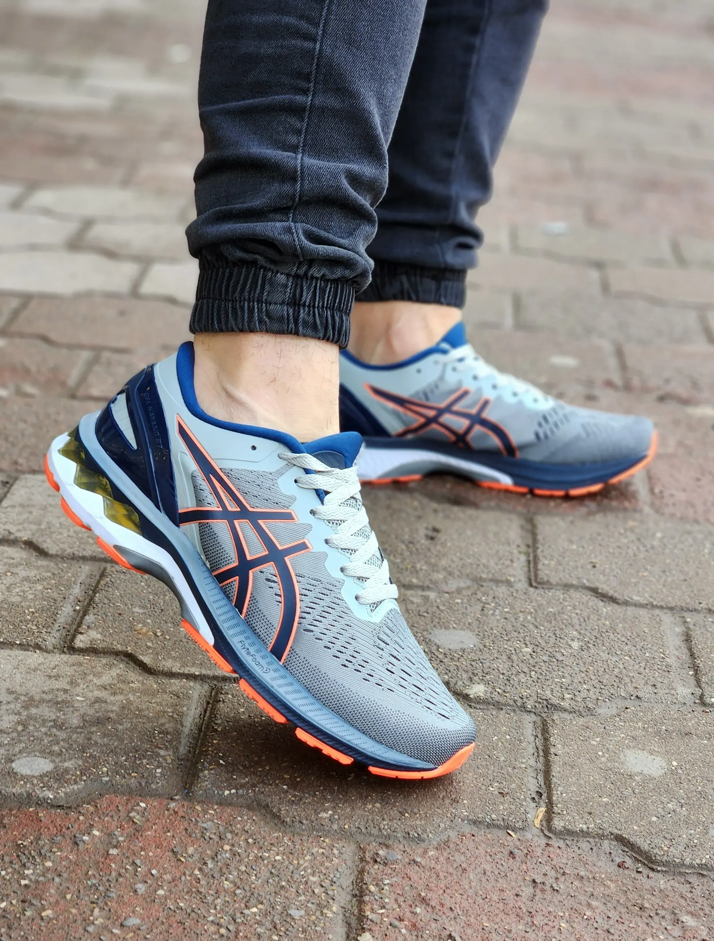 کتانی اسیکس رانینگ کد 7012